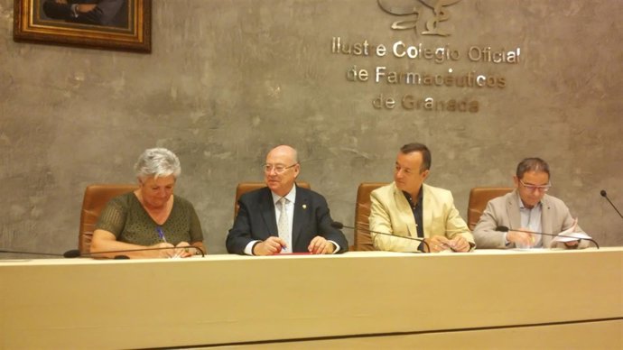 Nota Y Foto/Salud Impulsa La Mediación En Conflictos Con La Adhesión Del Colegio