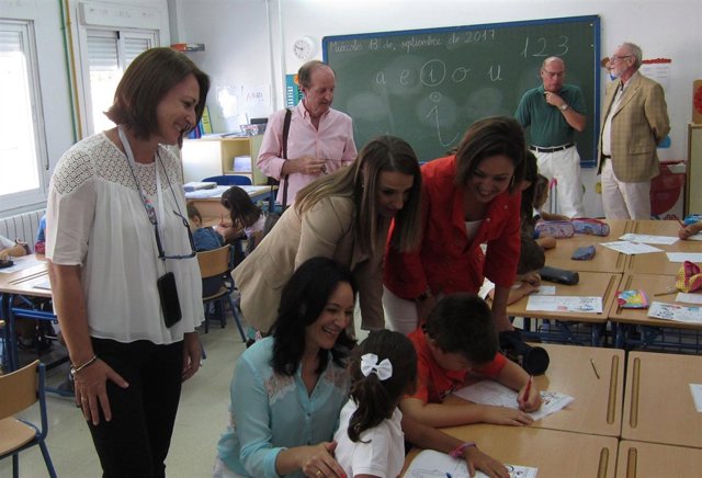 Rafi Crespín con Esther Ruiz e Isabel Ambrosio