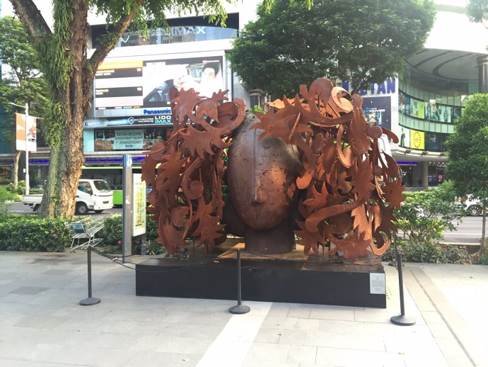La obra de Manolo Valdés llega a Singapur 
