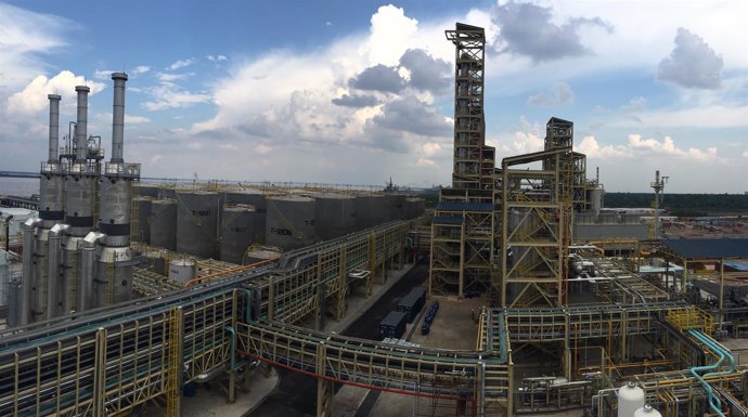 Nueva fábrica Sinar Mas Cepsa en Dumai