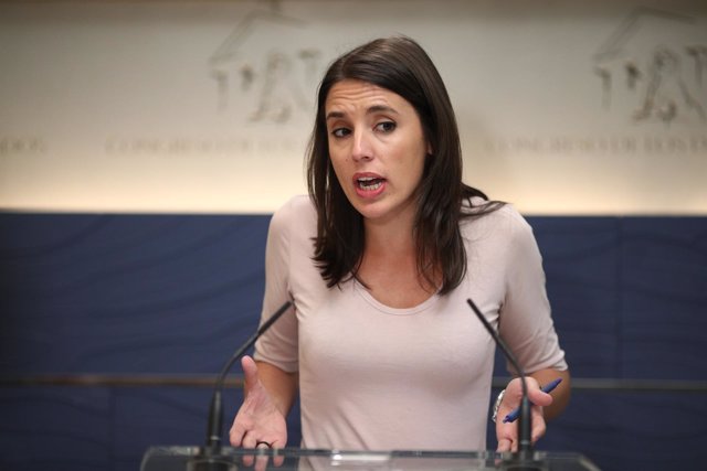 Irene Montero en rueda de prensa en el Congreso