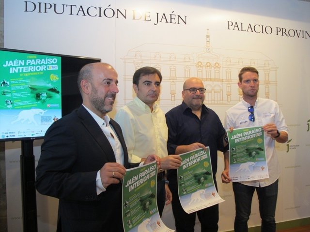 Presentación I Travesía a nado