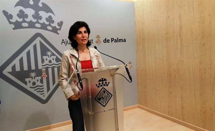 La regidora de Sanidad y Consumo, Antònia Martín