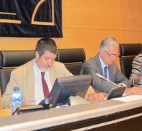 La "gran responsabilidad" es "no haber sabido cambiar a tiempo" el modelo de cajas