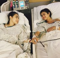 Selena Gomez revela que se ha sometido a un trasplante de riñón, con su mejor amiga como donante
