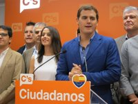 Ciudadanos llama a denunciar en la fiscalía a los centros educativos que apoyen el referéndum catalán