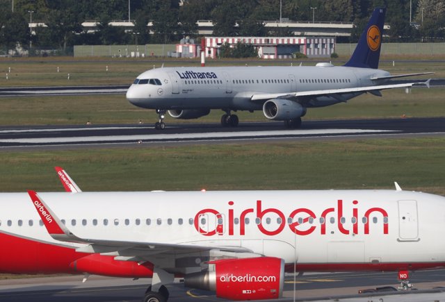 Resultado de imagen de Aerolíneas temen un monopolio en Alemania si Lufthansa adquiere Air Berlin
