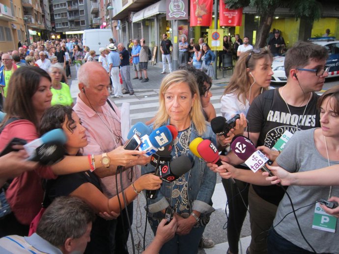 Presidenta de la AMI, Neus Lloveras