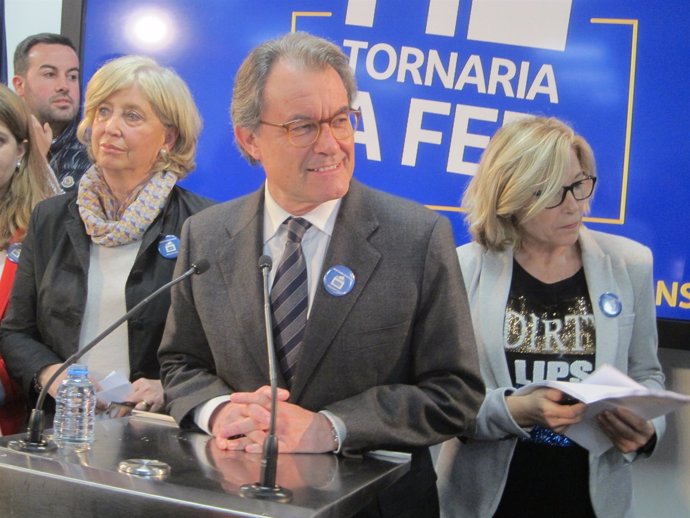 Irene Rigau, Artur Mas, Joana Ortega                         