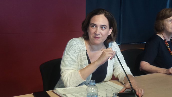L'alcaldessa de Barcelona,  Ada Colau