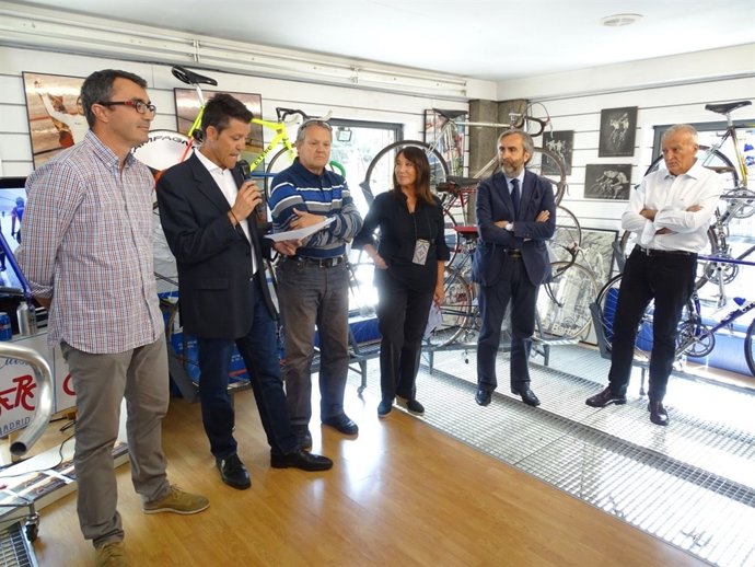 Javier Guillén y Pablo Salazar en la presentación de la Clásica Otero