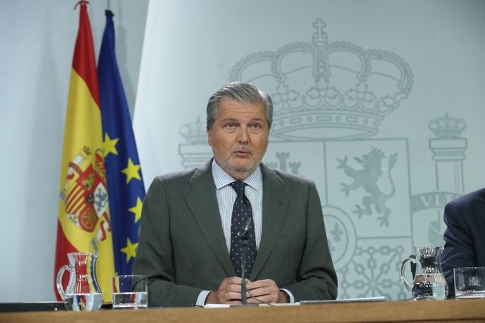 Iñigo Méndez de Vigo després del Consell de Ministres