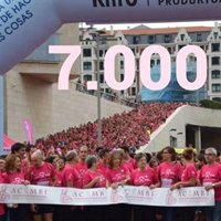 La IV Carrera solidaria contra el cáncer de mama del 8 de octubre en Bilbao alcanza las 7.000 inscripciones
