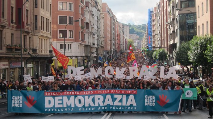            Manifestació                    