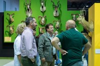 Vara anima a los cazadores a "luchar" por defender la caza, una "fuente de riqueza y empleo" para Extremadura