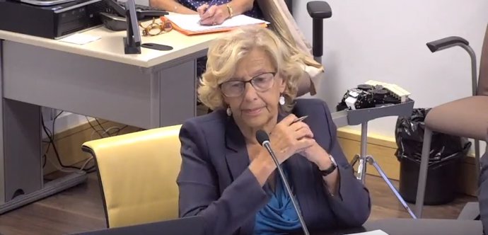 Manuela Carmena en comisión de cultura