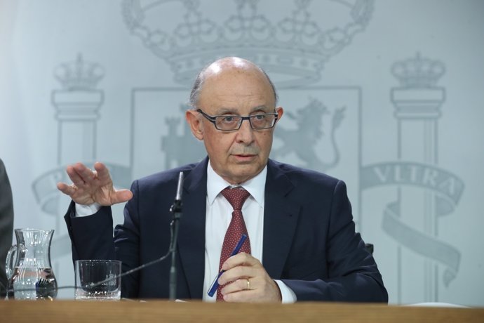 Montoro tras el Consejo de Ministros