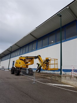 Obras de reparación de la cubierta del pabellón