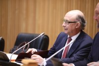 El Congreso prepara para el miércoles la comparecencia de Montoro sobre  la intervención a la Generalitat