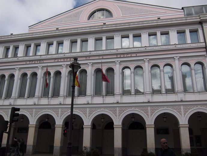 Fachada Del Teatro Calderón de Valladolid