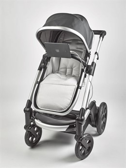 Cochecito que genera energía limpia 