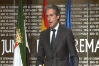 De la Serna entiende la movilización extremeña en Madrid por el tren  porque es una "reivindicación completamente justa"