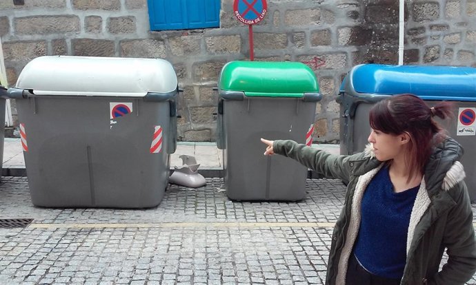 La joven que encontró al niño en un contenedor de Ourense