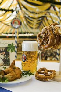 Críticas al Oktoberfest por pedir "discreción" a los homosexuales