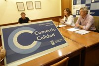 El Ayuntamiento de Málaga crea un sello que identificará a los comercios adheridos al código de buenas prácticas