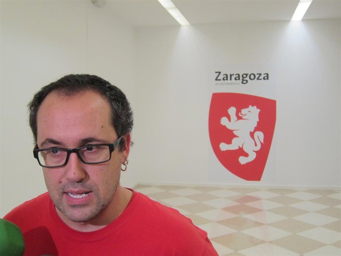 El conejero municipal de Servicios Públcios y Personal, Alberto Cubero