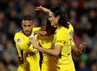 Duelo de estrellas latinas en el Paris Saint Germain: Neymar y Cavani habrían llegado a las manos en el vestuario