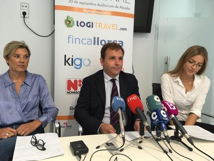 Rueda de prensa del Foro Vacional