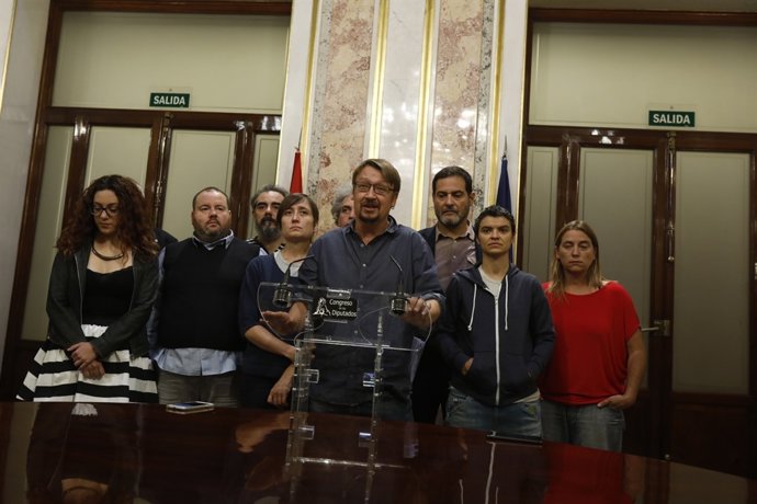 Roda de premsa de Xavier Domenech al Congrés