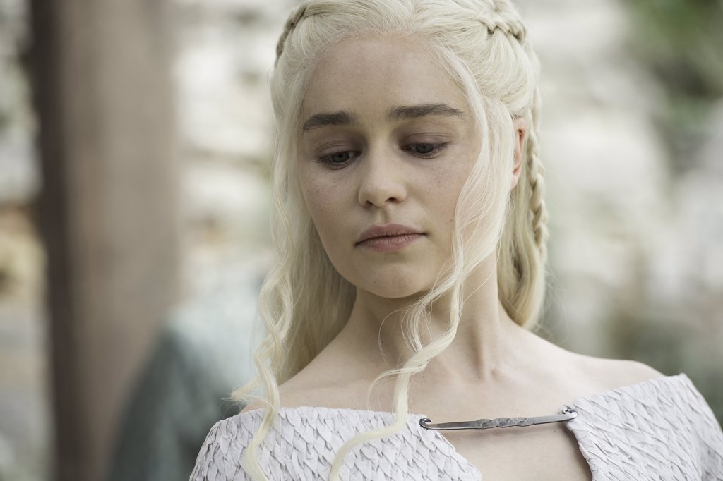 Daenerys Targaryen from Game of Thrones - wide 3