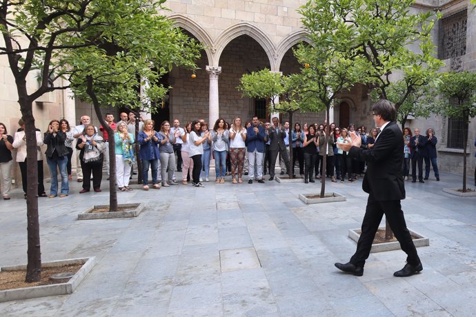 El presidente de la Generalitat, Carles Puigdemont, antes del Consell Executiu.