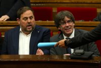 Oriol Junqueras acude a la Conselleria de Economía mientras sigue el registro