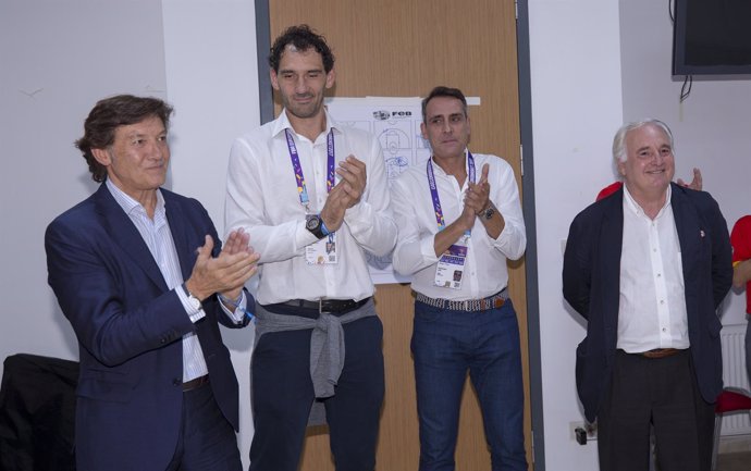 José Ramón Lete, con Jorge Garbajosa y José Montero en el Euobasket de 2017