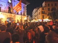 Más de 700 personas salen a Cort para reivindicar la independencia de Cataluña