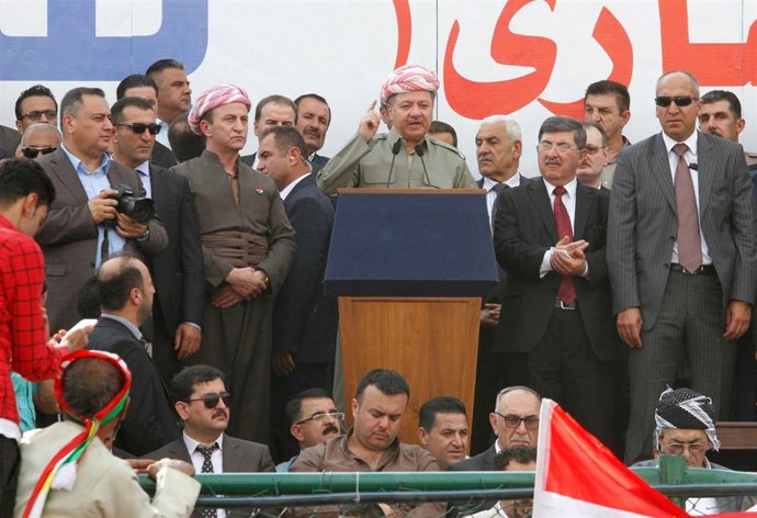 Masud Barzani habla ante la multitud