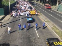 Miles de guatemaltecos piden la renuncia del Congreso y del presidente