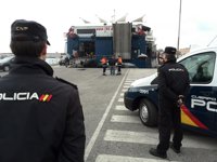 Un detenido en Algeciras (Cádiz) sin carné de conducir y transportar objetos robados por valor de 25.000 euros