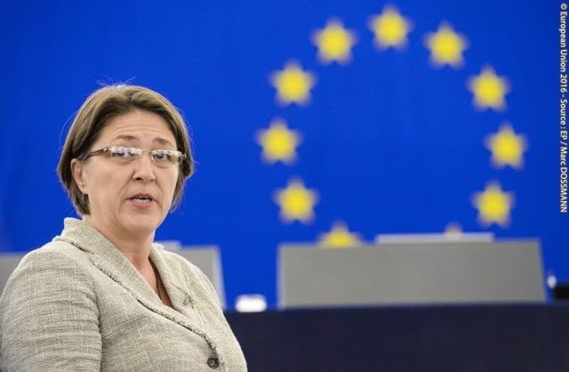 Violeta Bulc, comisaria de Transportes de la UE