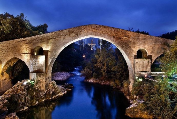 Puente de Cangas de Onís