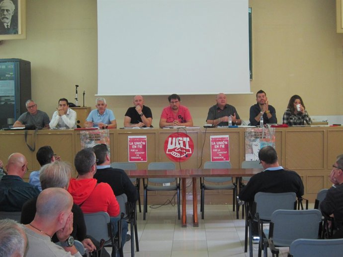 Reunión de la asamblea de trabajadores de autobús urbano Grupo Avanza