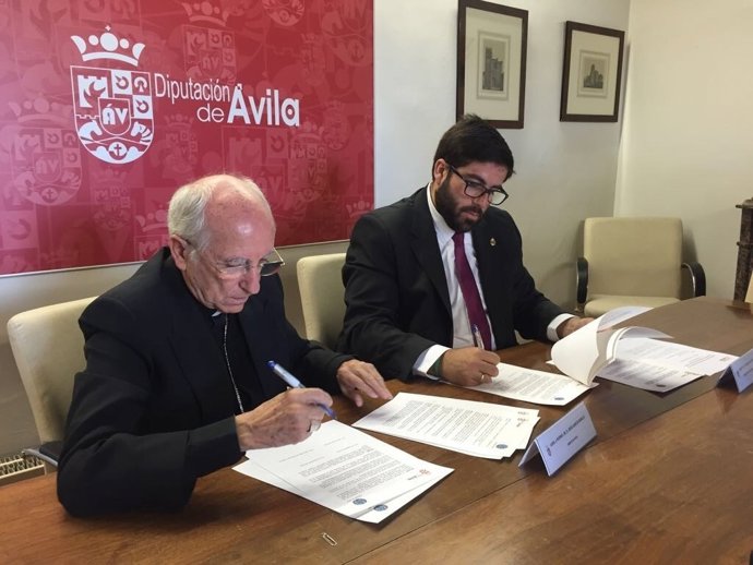  Ávila: El Obispo Y El Presidente De La Diputación