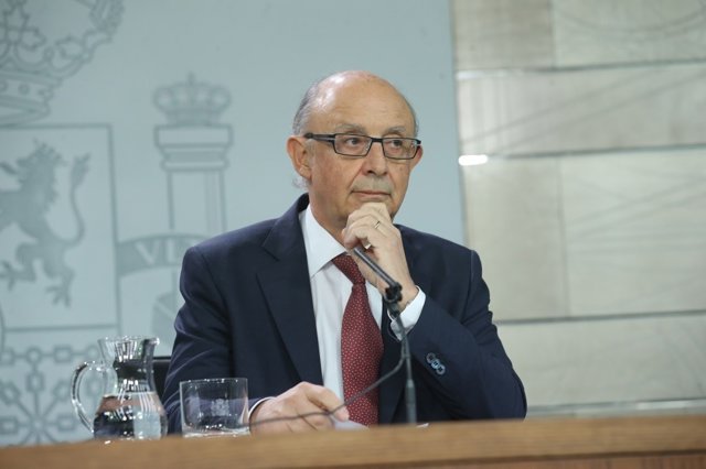 Montoro en roda de premsa després del Consell de Ministres