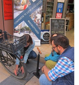 Artigas presneta la inciiativa "Cuida tu bici, aquí"            