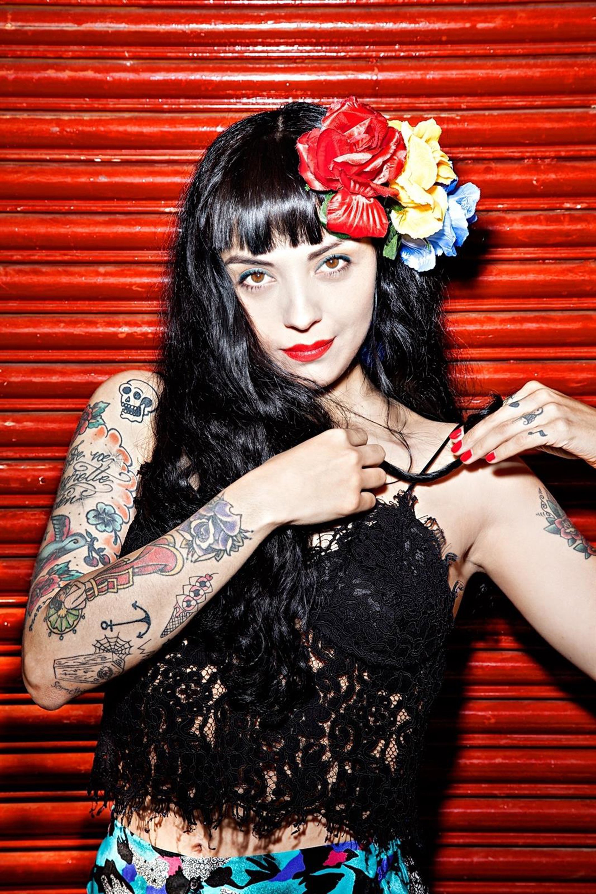 Mon Laferte El Amor Se Va Pero El Desamor Se Queda Para Siempre Por