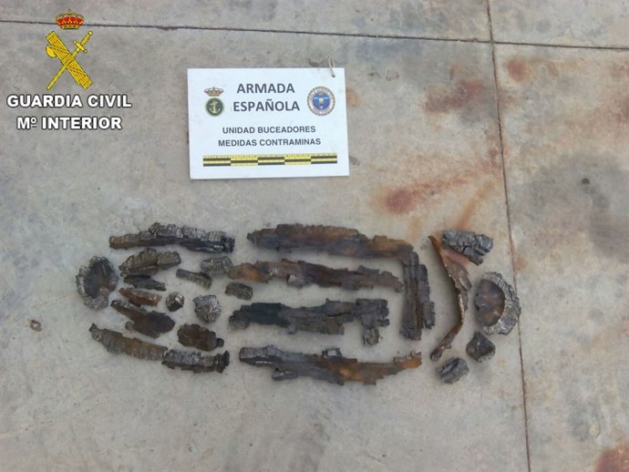 Proyectil de artilleria descubierto en la playa de la Malvarrosa en Valencia