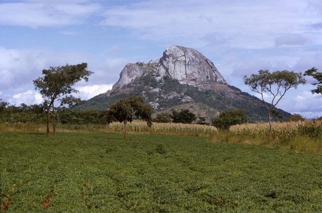 Monte Hora (Malawi), origen de algunas muestras analizadas